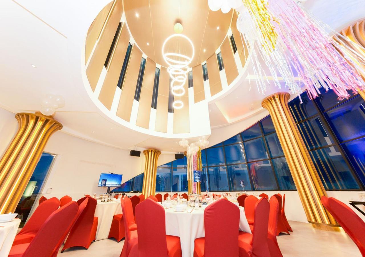 Pentacity Hotel Balikpapan Luaran gambar