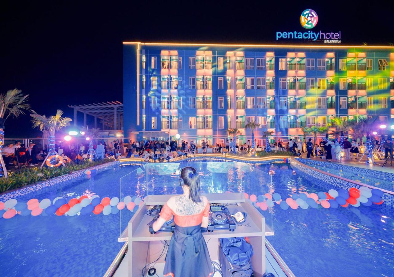 Pentacity Hotel Balikpapan Luaran gambar