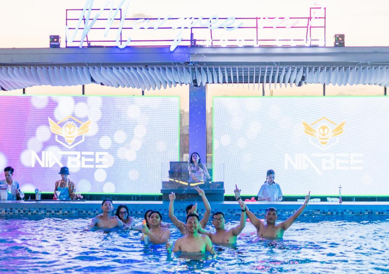 Pentacity Hotel Balikpapan Luaran gambar
