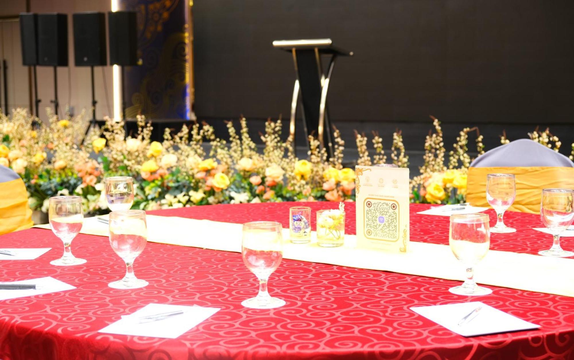 Pentacity Hotel Balikpapan Luaran gambar