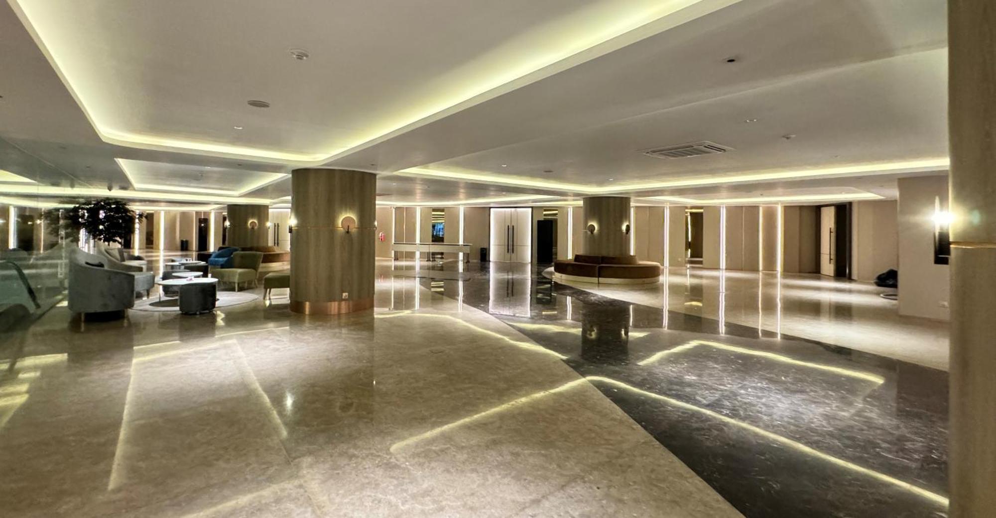 Pentacity Hotel Balikpapan Luaran gambar