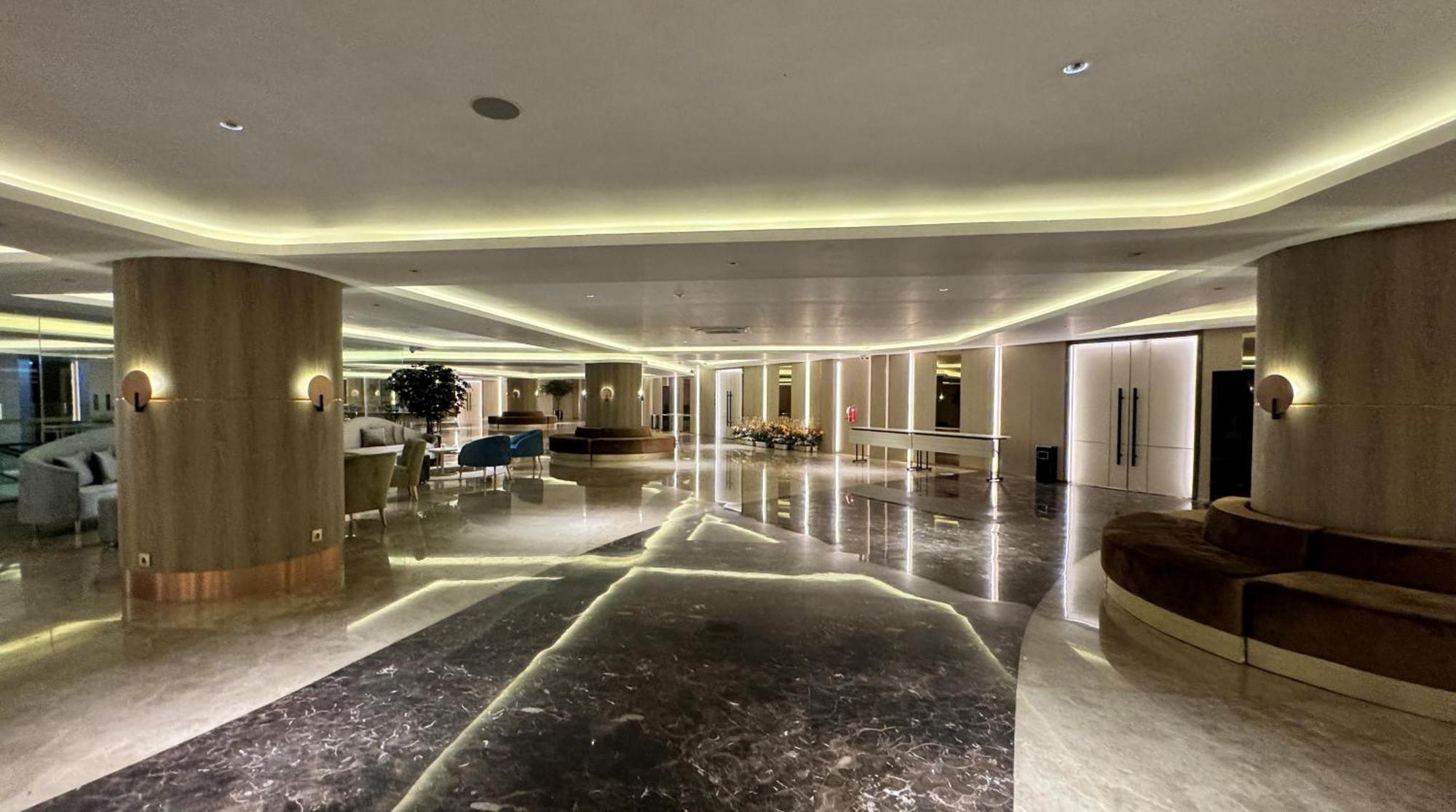 Pentacity Hotel Balikpapan Luaran gambar