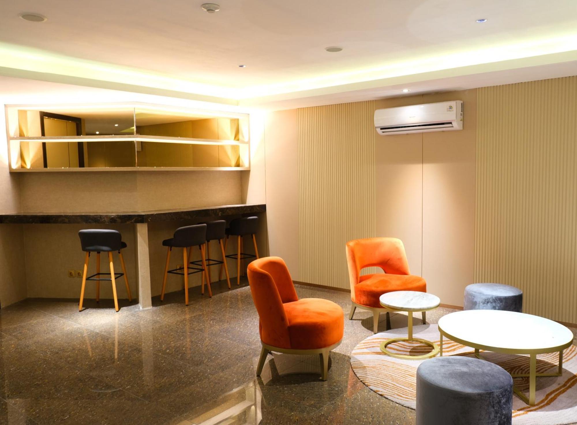 Pentacity Hotel Balikpapan Luaran gambar